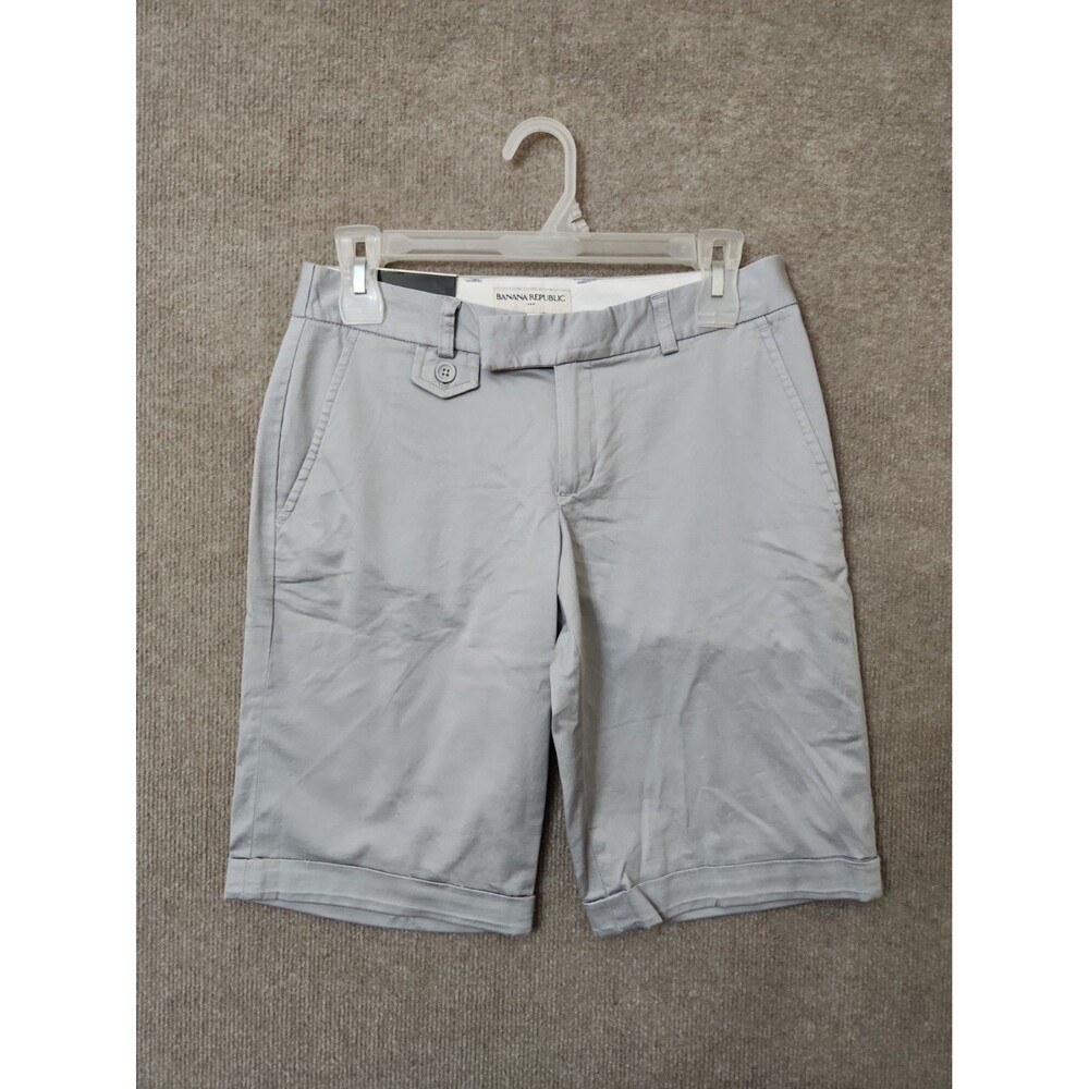 Banana Republic Ryan Fit Shorts Womens 2 Gray Cuffed Bermuda NEW